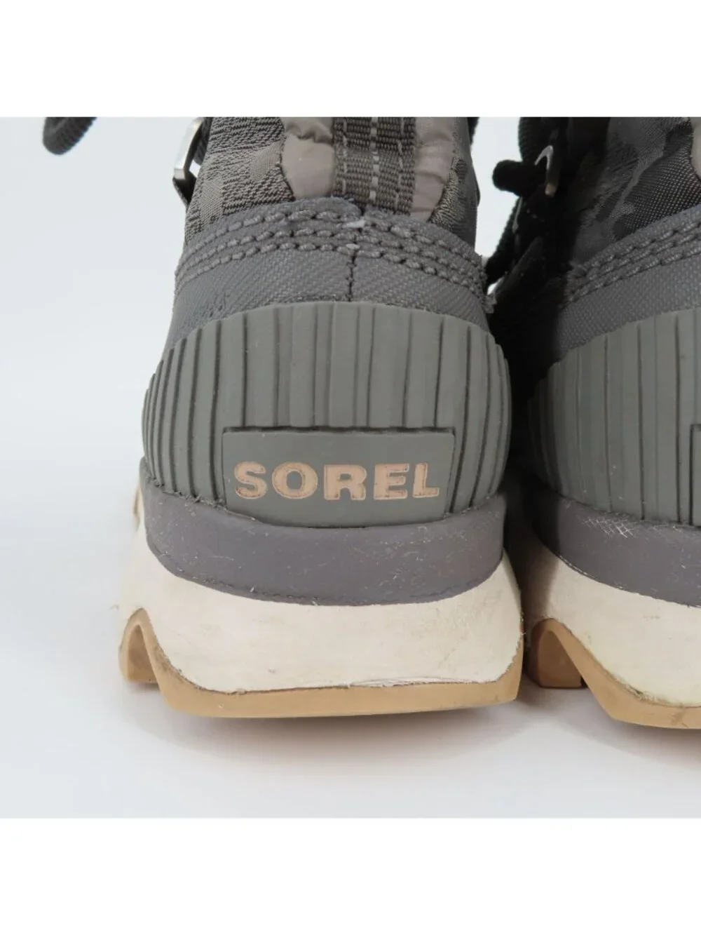 Sorel Women 8.5 Kinetic Lace up Boot Quarry Gray NL3101-052 Winter Waterproof